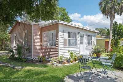 1505 31 St Street, House other with 2 bedrooms, 1 bathrooms and null parking in SARASOTA FL | Image 1