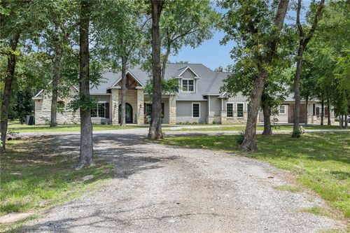 3906 County Road 157, Bedias, TX, 77831-9606 | Card Image