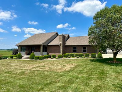 6960 E County Road 50 N, House other with 3 bedrooms, 2 bathrooms and null parking in Seymour IN | Image 1