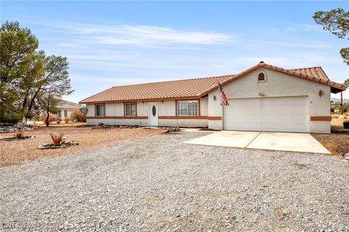 480 China St, Pahrump, NV, 89048-5501 | Card Image