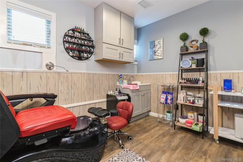 suite-2-treatment-rm-2-1420 Montauk Highway, Islip, NY, 11769 | Card Image