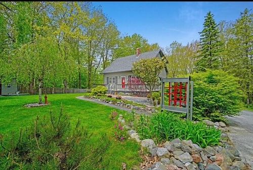 32 Eastside Rd, Hancock, ME, 04640-3915 | Card Image