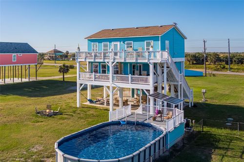 986 Edson Dr, Gilchrist, TX, 77617 | Card Image