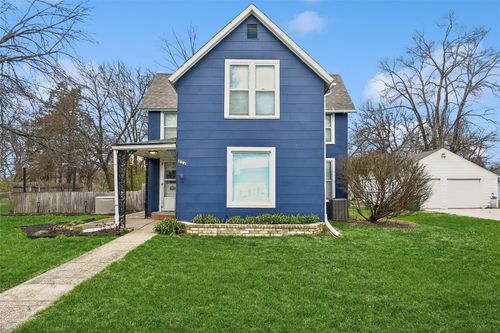 904 13th St, West Des Moines, IA, 50265-3419 | Card Image