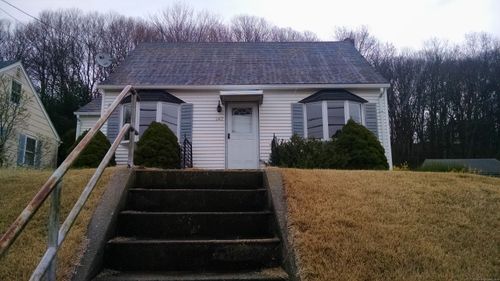 147 Flanders Rd, Niantic, CT, 06357-1202 | Card Image
