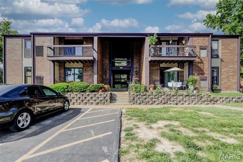 7-4222 Kay Ln, Saint Louis, MO, 63123-7501 | Card Image