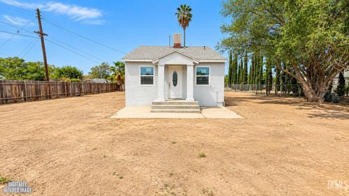 30368 Orange St, Shafter, CA, 93263-2949 | Card Image