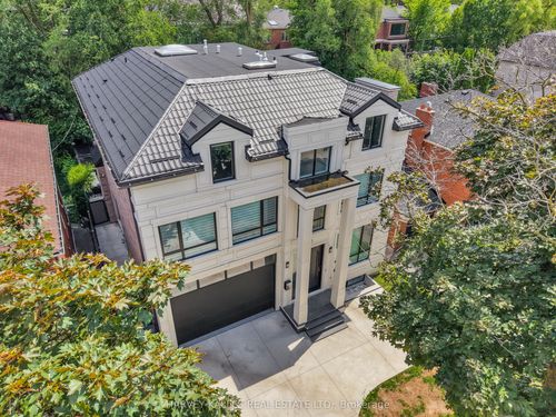 615 Briar Hill Ave, Toronto, ON, M5N1N4 | Card Image