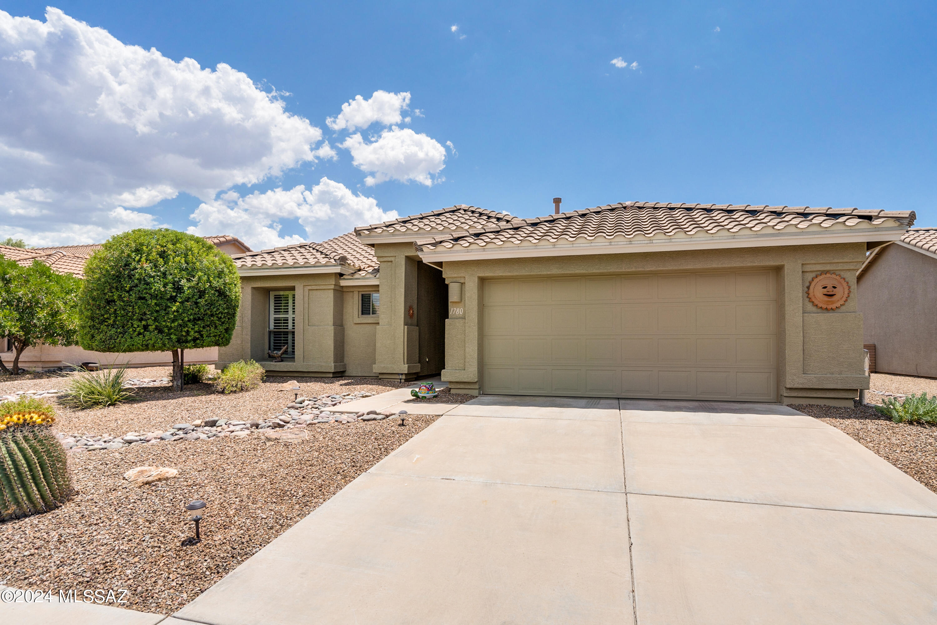 Redstart Rd, Green Valley, AZ 85614 #1