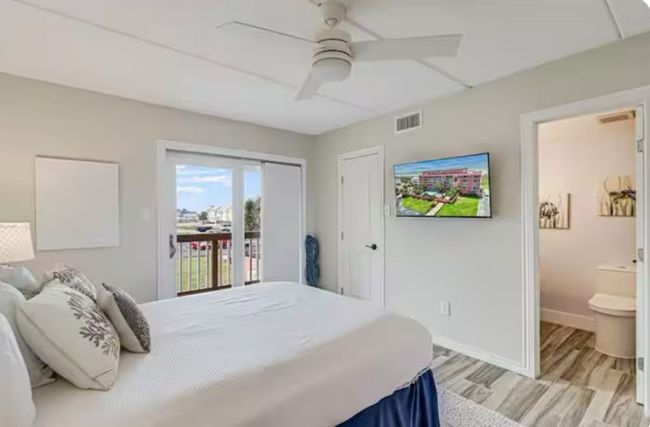 UNIT-210 - 4903 State Highway 361, Condo with 3 bedrooms, 3 bathrooms and null parking in Port Aransas TX | Image 13