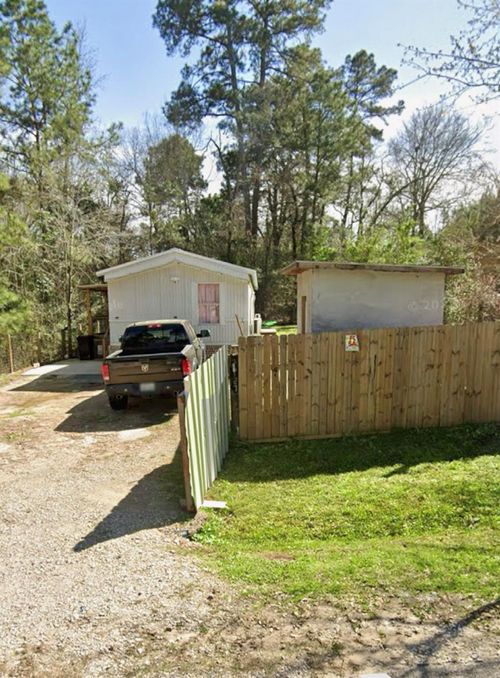 20127 Bluewater Rd, Montgomery, TX, 77356-3295 | Card Image