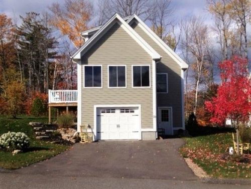 29 Memory Ln, Laconia, NH, 03246-4910 | Card Image