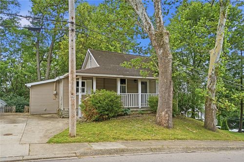 272 S 3rd St, Waynesville, OH, 45068-9009 | Card Image