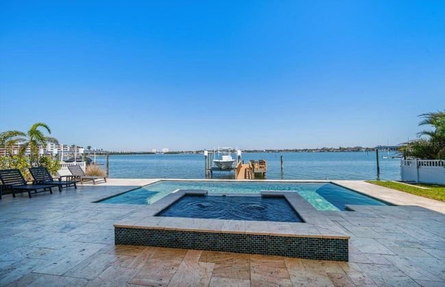 6976 S Shore Dr S, House other with 4 bedrooms, 4 bathrooms and null parking in SOUTH PASADENA FL | Image 27