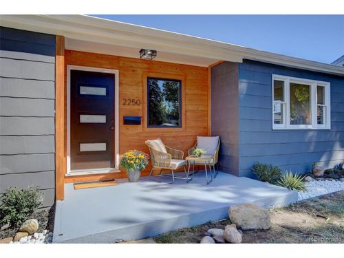 2250 S Julian St, Denver, CO, 80219-5329 | Card Image