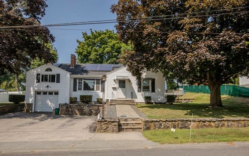 25 Inverness Rd, Swansea, MA, 02777-1225 | Card Image