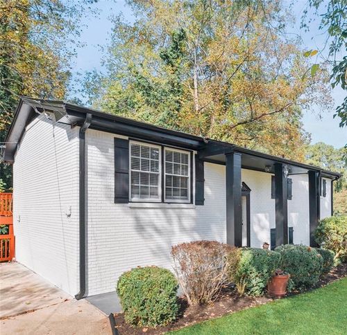 1969 Valley Ridge Dr Sw, Atlanta, GA, 30331-2441 | Card Image