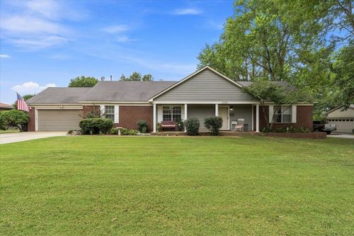 4760 Hallbrook Dr, Millington, TN, 38053-3708 | Card Image