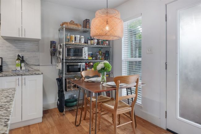 APT-205 - 5820 Berkman Dr, Condo with 2 bedrooms, 1 bathrooms and null parking in Austin TX | Image 7