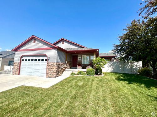 319 S 600 E, Payson, UT, 84651-2936 | Card Image