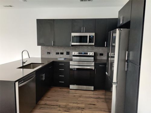 1102-4801 Springdale Road, Austin, TX, 78723 | Card Image