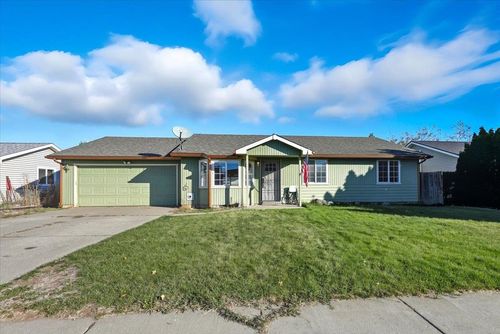 12712 W 11th Ave, Airway Heights, WA, 99001-9429 | Card Image