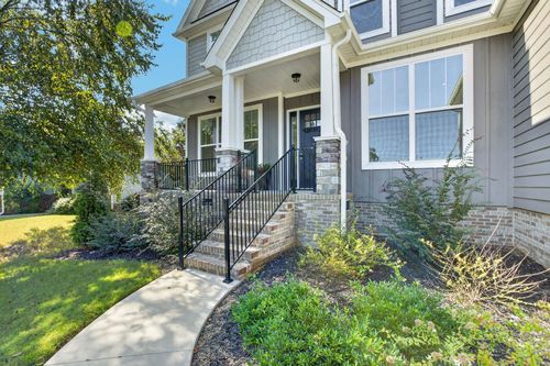 200 Lord Byron Ln, Travelers Rest, SC, 29690-7212 | Card Image