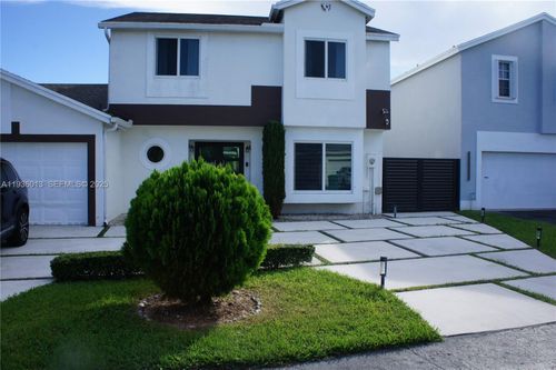 14574 Sw 94th Ln, Miami, FL, 33186-1044 | Card Image