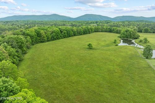 2733 Fields Rd, Crossville, TN, 38572 | Card Image
