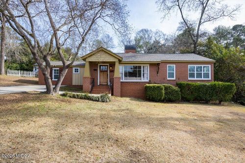 2469 Kingsley Dr, Macon, GA, 31204-1718 | Card Image