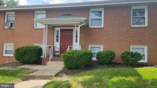 4-5 W Magnolia Ave, HAGERSTOWN, MD, 21742-3351 | Card Image