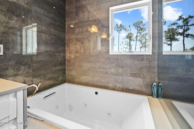 1411 Pasture Point Rd, House other with 3 bedrooms, 3 bathrooms and 4 parking in Merritt NC | Image 28