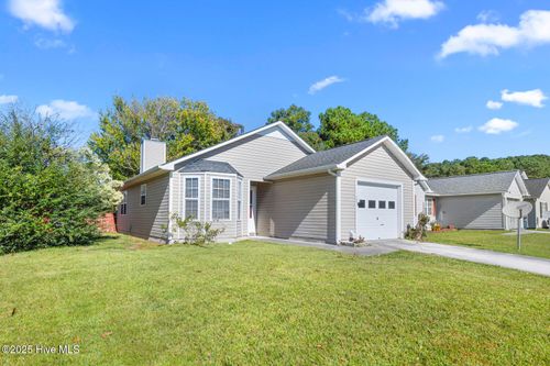 3001 E Windgate Ct, Jacksonville, NC, 28546-6934 | Card Image