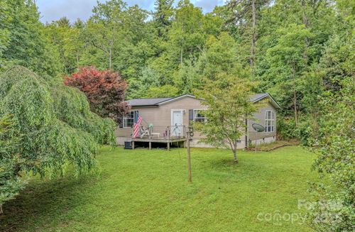 192 Lady Bug Ln, Penrose, NC, 28766-8784 | Card Image