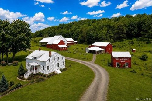 148 N Creek Rd, Staatsburg, NY, 12580 | Card Image