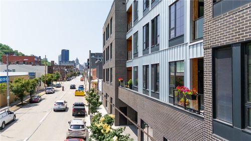 unit-212-2635 Penn Ave, Pittsburgh, PA, 15222-4847 | Card Image