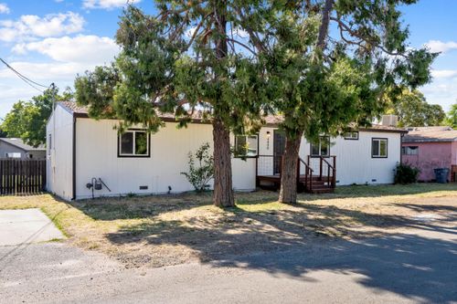 4440 Ardmore Ave, Olivehurst, CA, 95961-4657 | Card Image