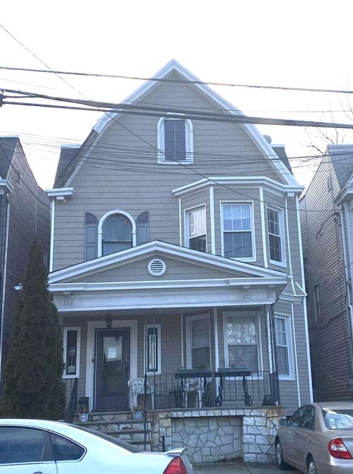 887 Montgomery St, Jersey City, NJ, 07306-5907 | Card Image