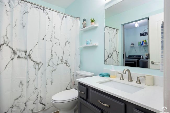 11096 43 Rd St, Home with 3 bedrooms, 3 bathrooms and null parking in Perry KS | Image 12