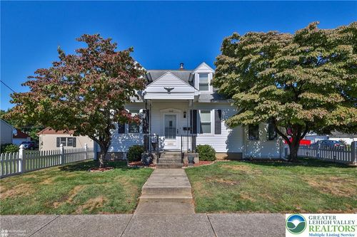 1048 Detweiler Ave, HELLERTOWN, PA, 18055-1614 | Card Image