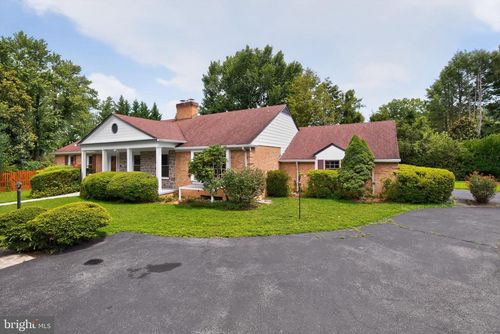 9612 Annlee Ter, Bethesda, MD, 20817-1410 | Card Image
