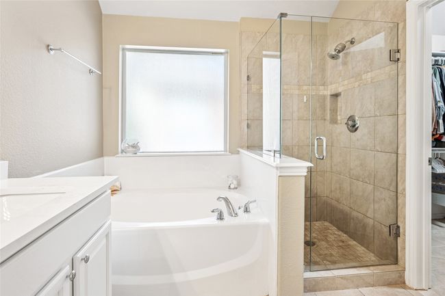 2808 Cascade Cove Dr, House other with 3 bedrooms, 2 bathrooms and null parking in Little Elm TX | Image 17