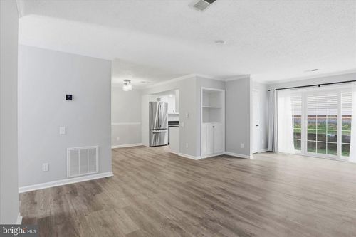 12002 Golf Ridge Ct, FAIRFAX, VA, 22033-2609 | Card Image