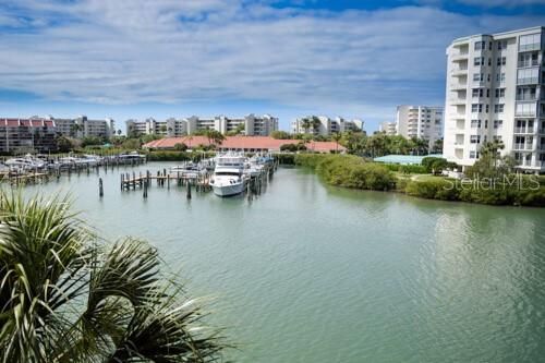 a180-7420 Bay Island Dr S, South Pasadena, FL, 33707-4507 | Card Image