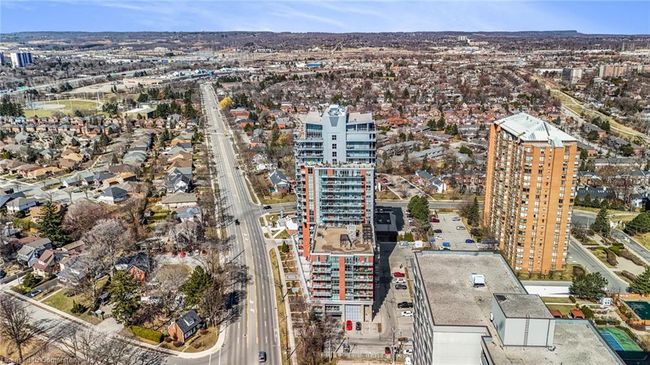 551 Maple Ave, House attached with 1 bedrooms, 1 bathrooms and 1 parking in Burlington ON | Image 34