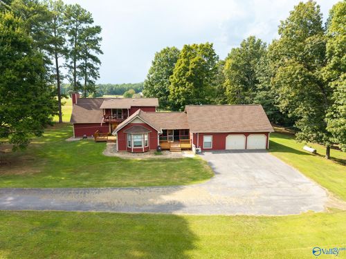 420 James Frazier Rd, Laceys Spring, AL, 35754-7313 | Card Image