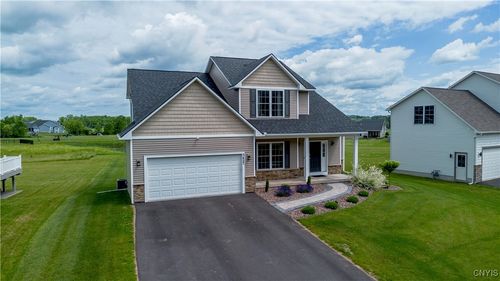 3427 Tall Tree Ln, Lysander, NY, 13027-8470 | Card Image