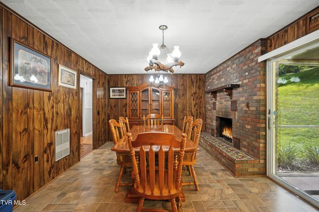 1710 Shawnee Ave E, House other with 4 bedrooms, 2 bathrooms and null parking in Big Stone Gap VA | Image 11