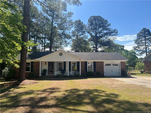 1526 Trevino Dr, Fayetteville, NC, 28303-3075 | Card Image