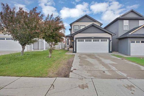 25 Martha'S Meadow Pl Ne, Calgary, AB, T3J4H6 | Card Image